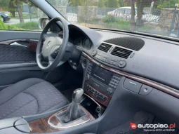 
										Mercedes-Benz Klasa E W211 full									