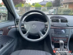 
										Mercedes-Benz Klasa E W211 full									