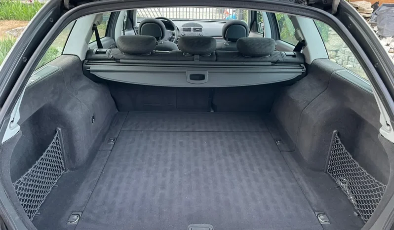 
								Mercedes-Benz Klasa E W211 full									