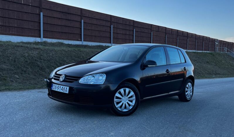 
								VOLKSWAGEN GOLF full									