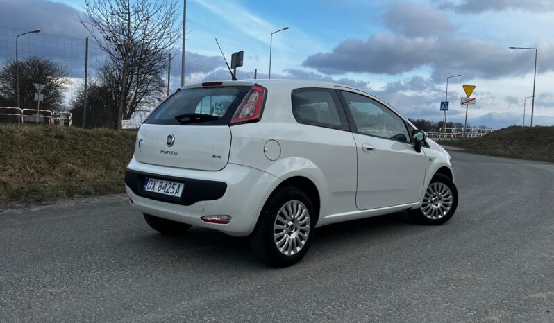 
								FIAT PUNTO full									