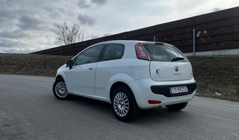 
								FIAT PUNTO full									