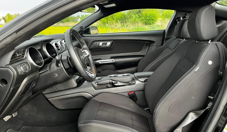 
								FORD MUSTANG full									