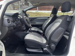 
										FIAT PUNTO full									