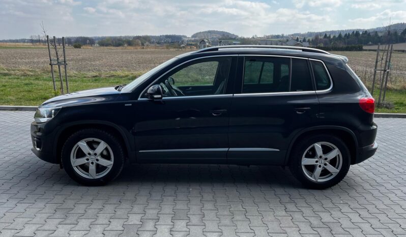 
								VOLKSWAGEN TIGUAN full									