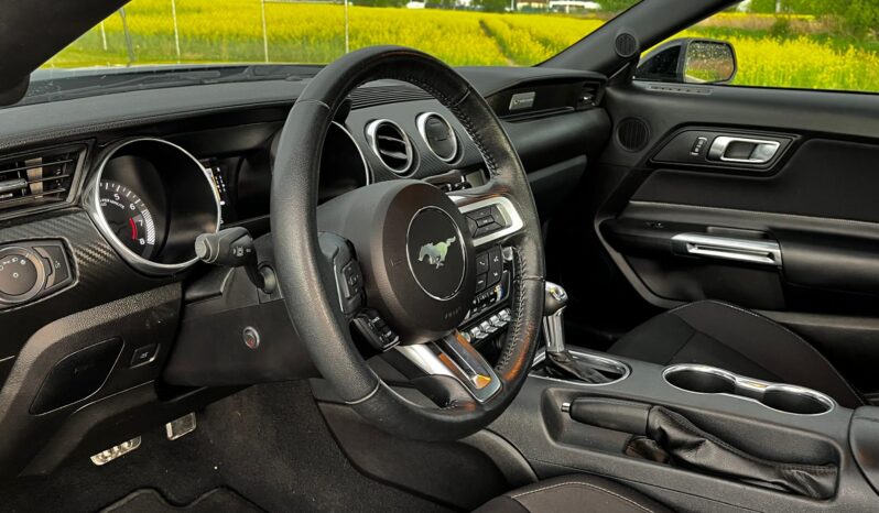 
								FORD MUSTANG full									