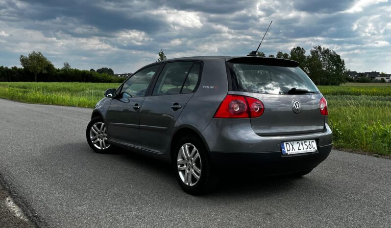 
								VOLKSWAGEN GOLF full									