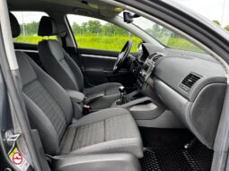 
										VOLKSWAGEN GOLF full									