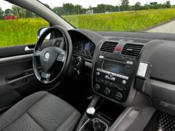 
										VOLKSWAGEN GOLF full									