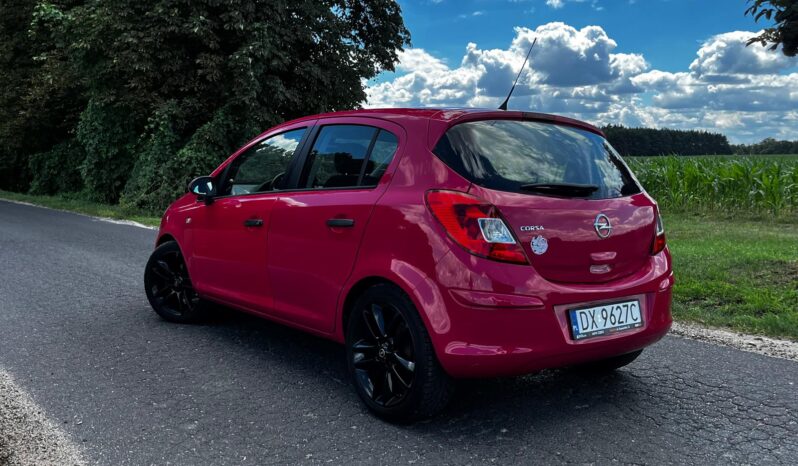 
								OPEL CORSA full									