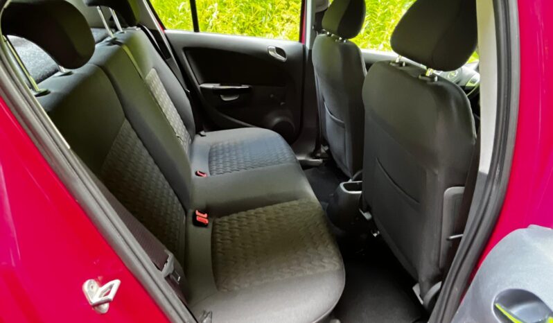 
								OPEL CORSA full									