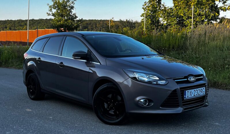 
								FORD FOCUS full									