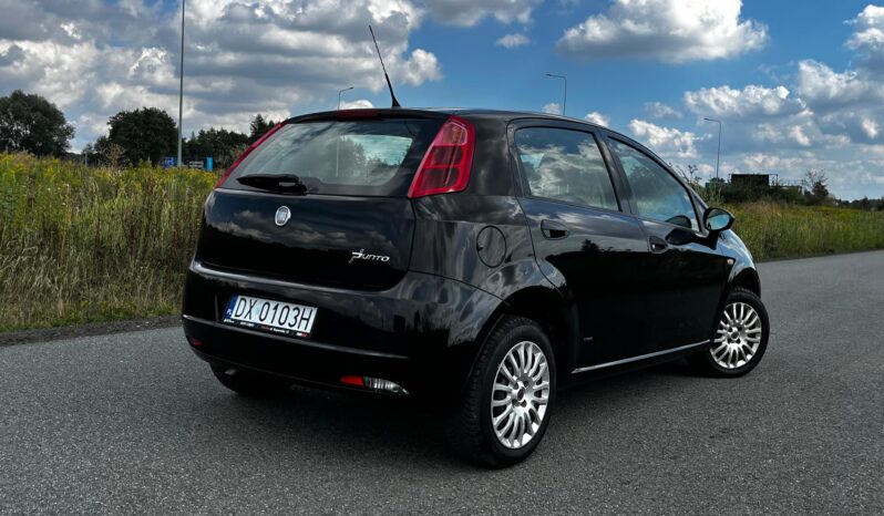 
								FIAT PUNTO full									