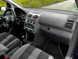
										VOLKSWAGEN TOURAN full									